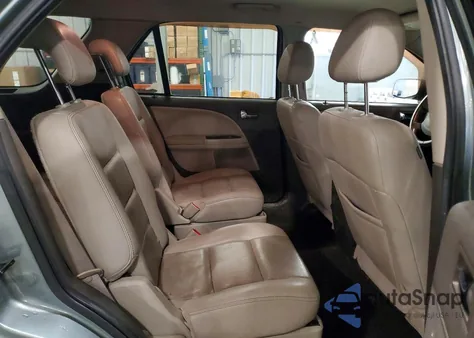 2008 Ford Taurus X Sel z USA, uszkodzony, nr VIN 1FMDK05W38GA12957